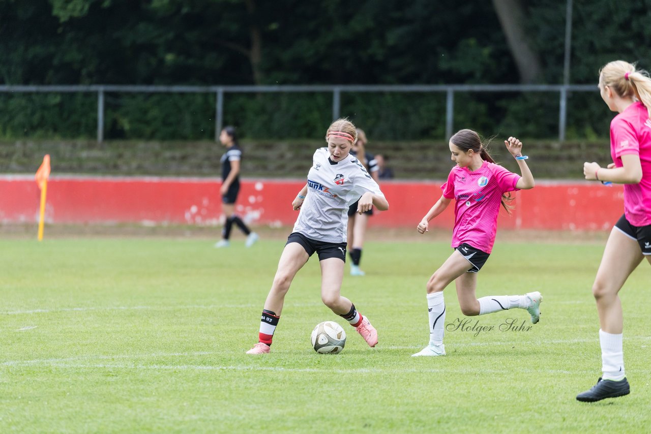 Bild 241 - Loewinnen Cup